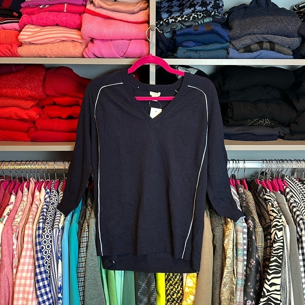 J Crew navy 3/4 quarter length sleeve v neck sweater size XS NWT